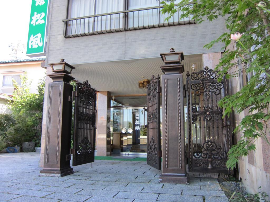 Ryokan Matsukaze Matsumoto Buitenkant foto