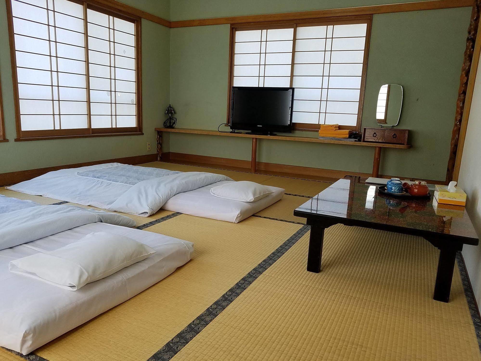 Ryokan Matsukaze Matsumoto Buitenkant foto
