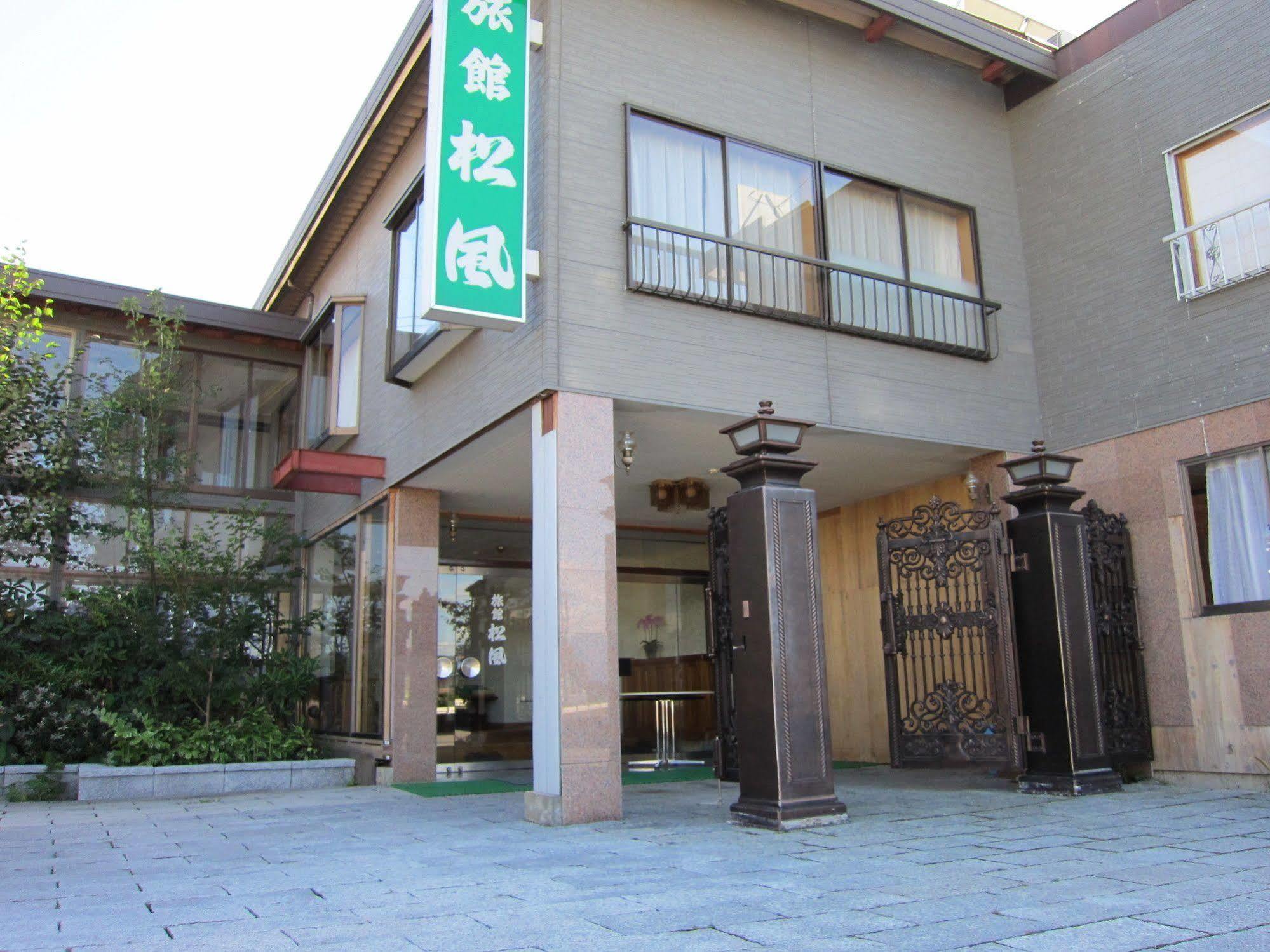 Ryokan Matsukaze Matsumoto Buitenkant foto