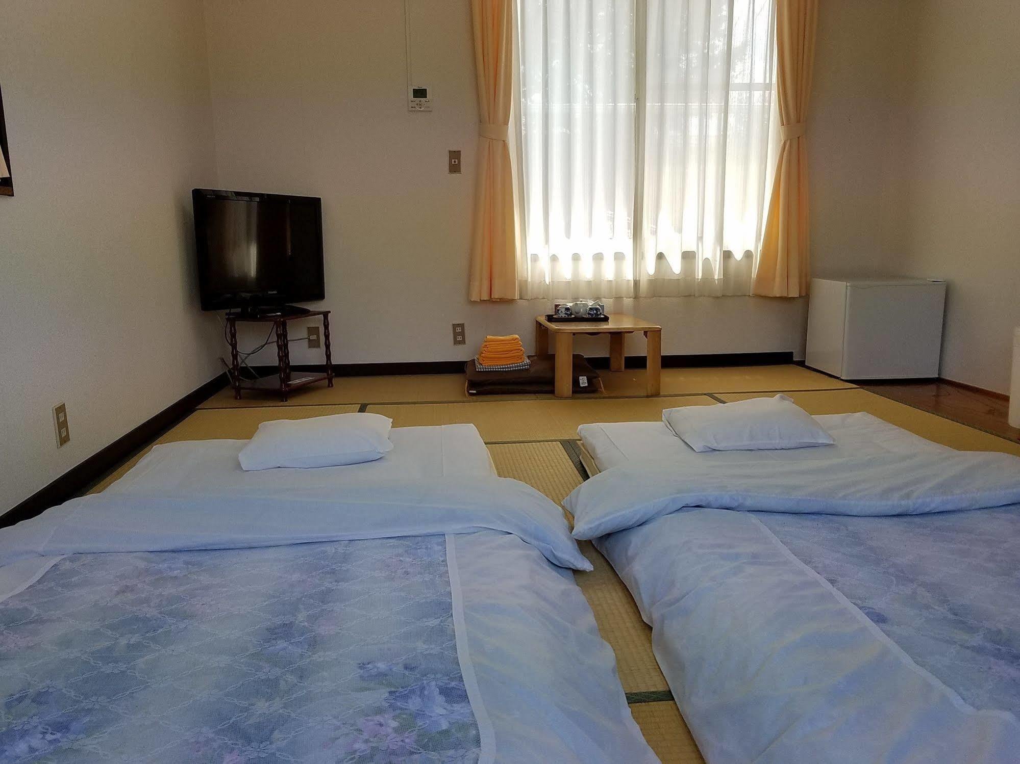 Ryokan Matsukaze Matsumoto Buitenkant foto